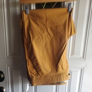 Mens Amazon Essentials Work Pants NWT 42W 28L